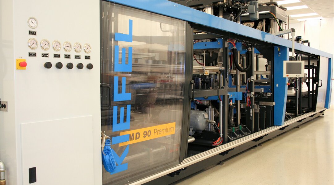 The new thermoformer will supply existing customers and new programs. T.O. Plastics installed it in a Class 8 clean room in Otsego, Minn. | © T.O. Plastics Inc. ALTTEXT | © T.O. Plastics Inc.