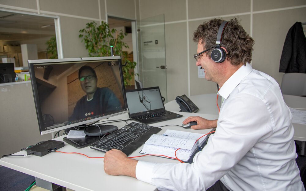 Meetings are held via video conferences