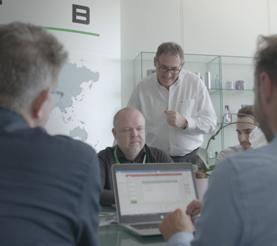 Meeting with laptop