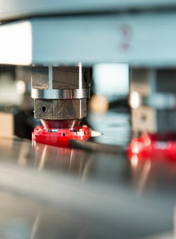 Plastic cap in machine