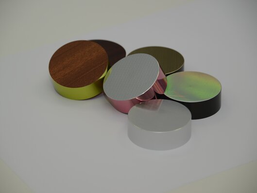 Hot stamped closure jars