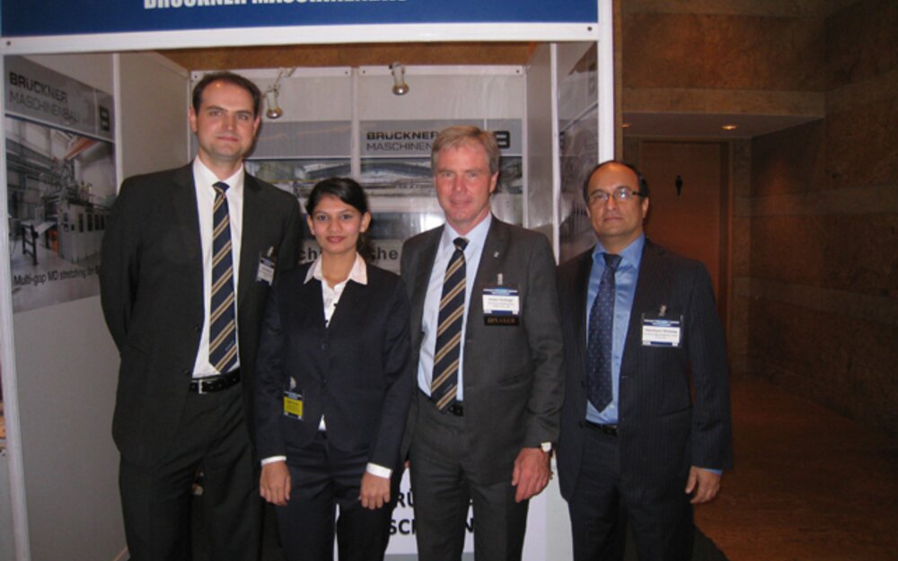 Brückner's team welcomed numerous interested visitors at the company's booth 