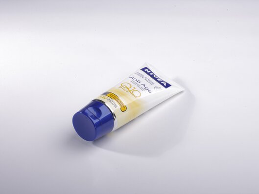 nivea angi aging cream