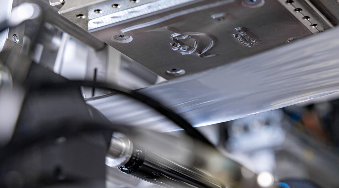 DecoFlex F hot stamping PackSys Global