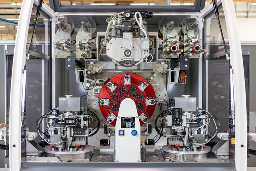 High precision hot stamping of perfume, liquor and beverage glass bottles